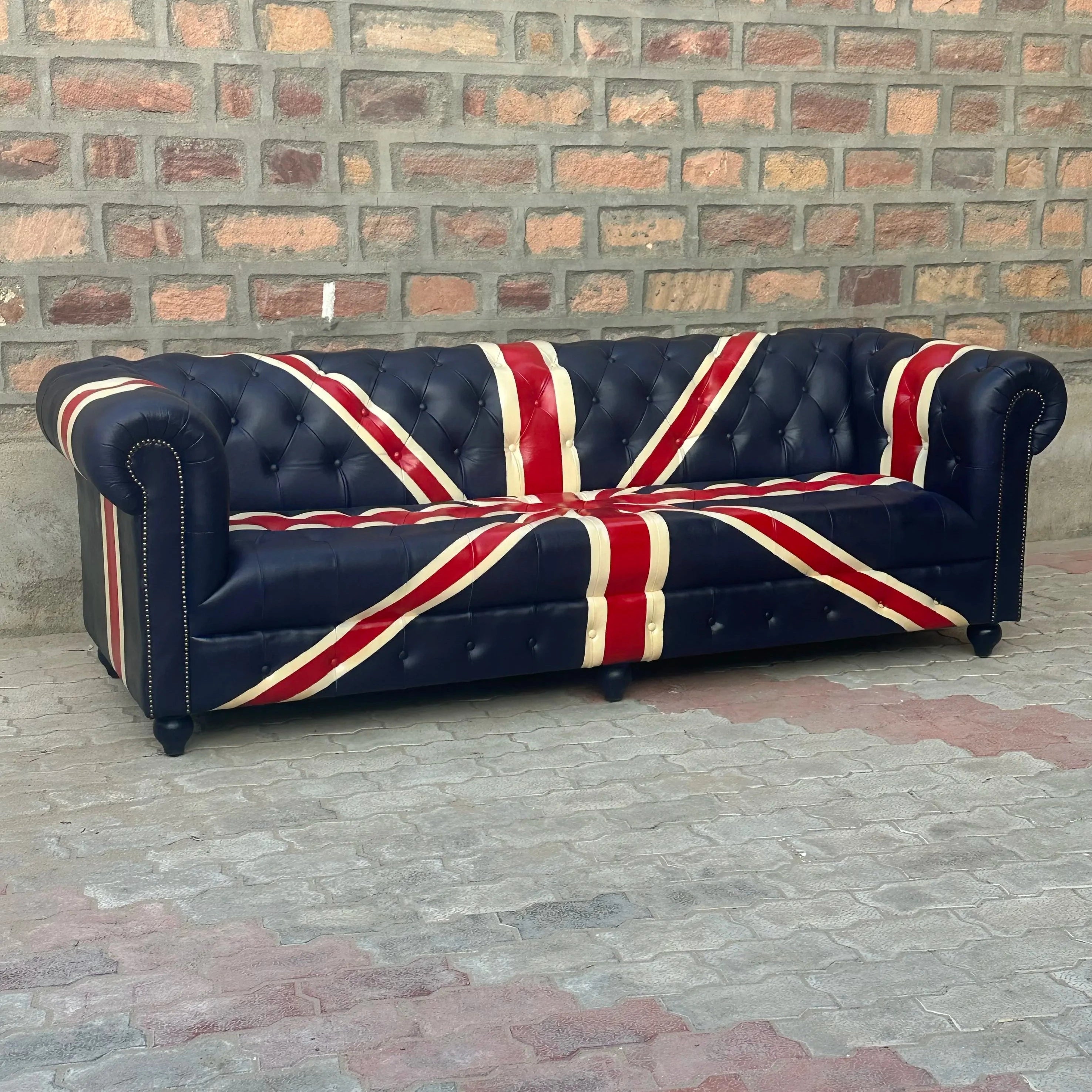 Union jack leather online sofa