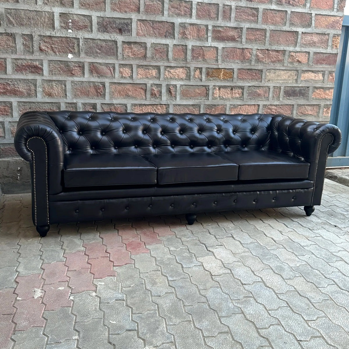 95" Sofa Normal Cushions | Brooklyn Chesterfield Leather Sofa with Normal Cushions (BR-4C) by Rising Tide Design Co.