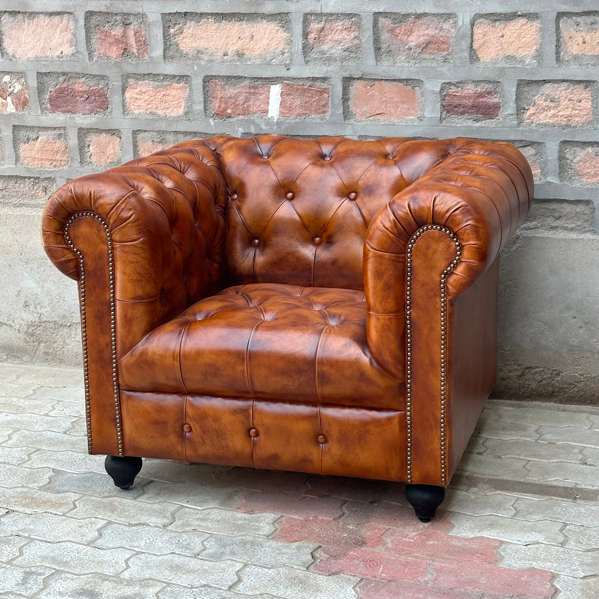 37" Armchair Tufted Bench | Laramie Chesterfield Leather Armchair with Tufted Bench Seats (LA-1T) by Rising Tide Design Co.