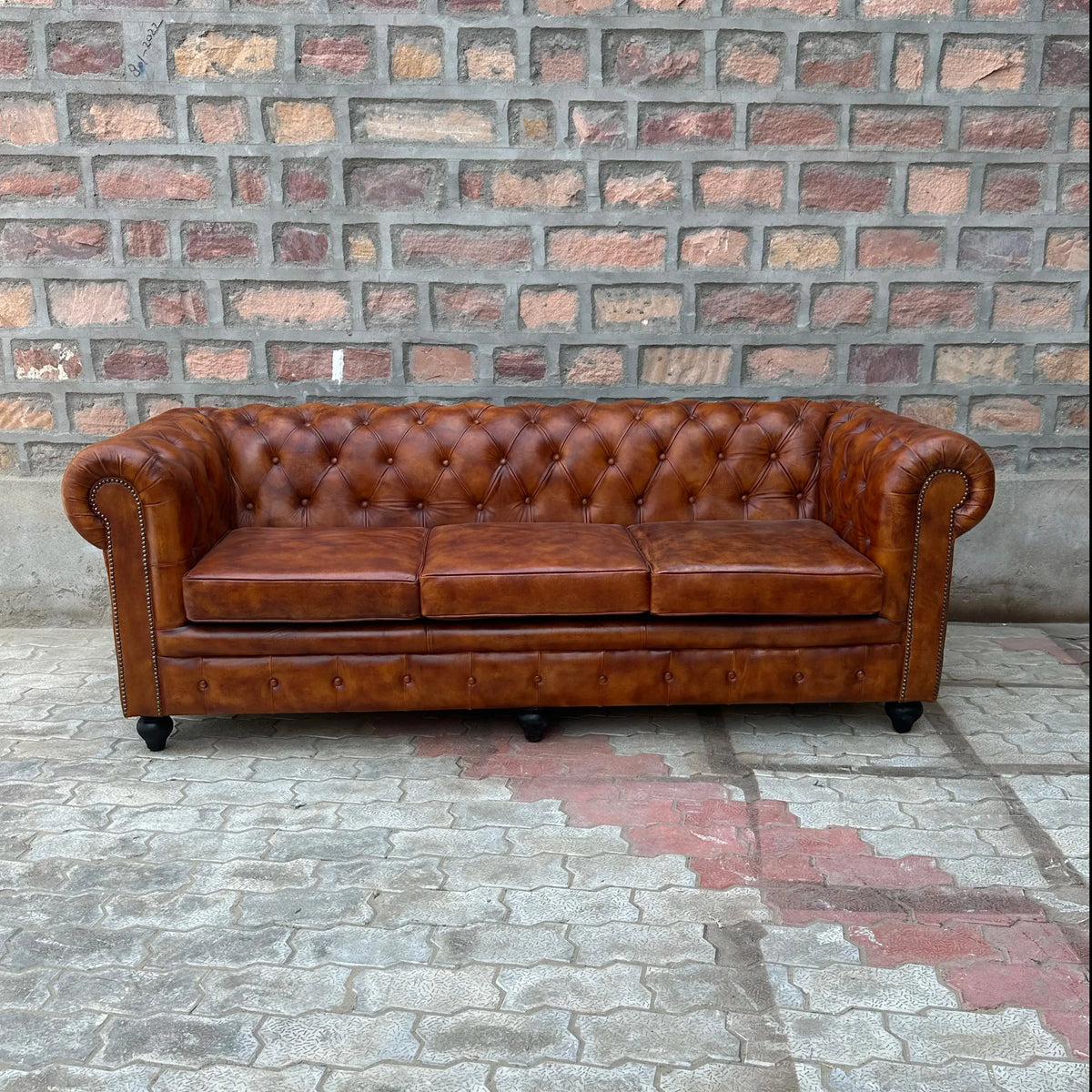 87" Sofa Normal Cushions | Laramie Chesterfield Leather Sofa with Normal Cushions (LA-3C) by Rising Tide Design Co.