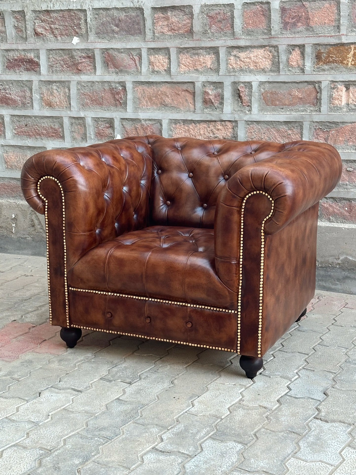 37" Armchair Tufted Bench | Winchester Chesterfield Leather Armchair with Tufted Bench Seat (WI-1T) by Rising Tide Design Co.